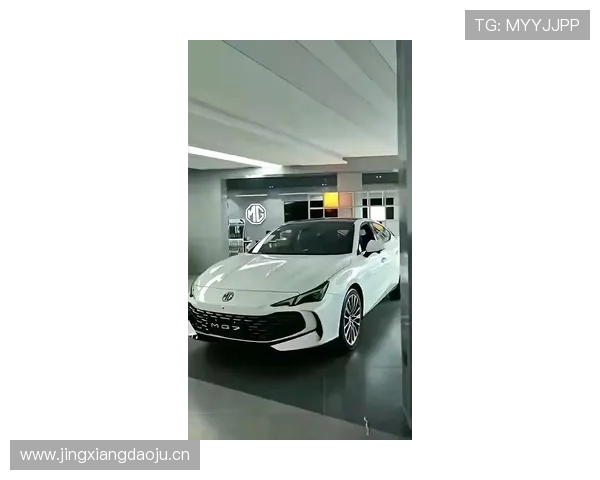 10万出头买国产B级车，配2.0T+9AT，2025款MG7来了