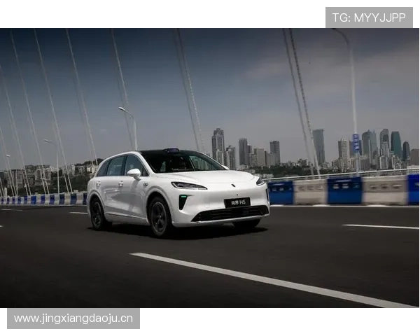 15万起售！上汽华为首款轿车尚界H5官图首曝，外观设计真酷